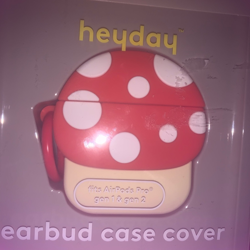 Heyday Red and White Earbud Case with Mushroom Design NEW